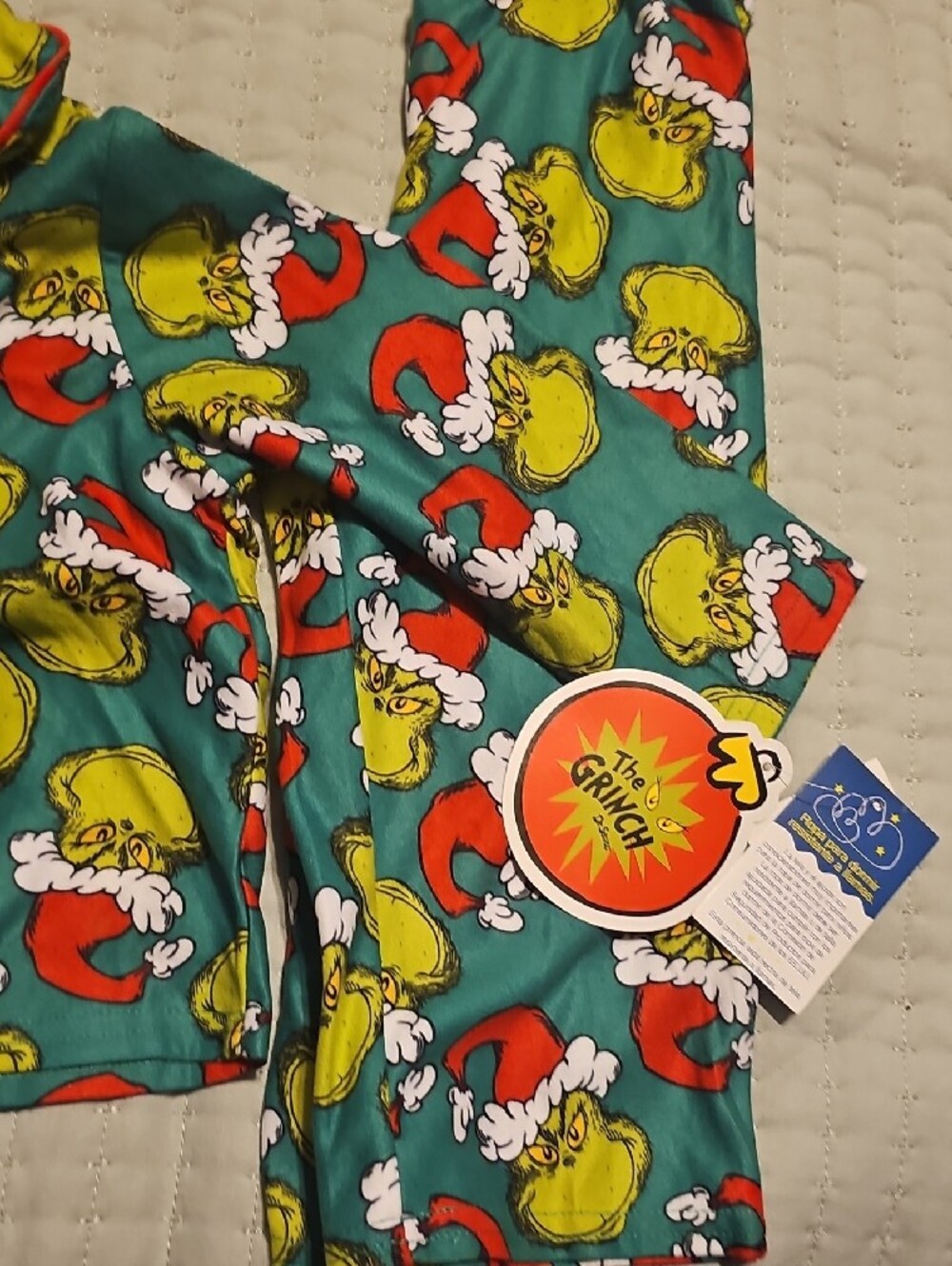 NWT The Grinch Kids' Green Holiday Pajama Set 2t Boy Girl Festive - Picture 4 of 5